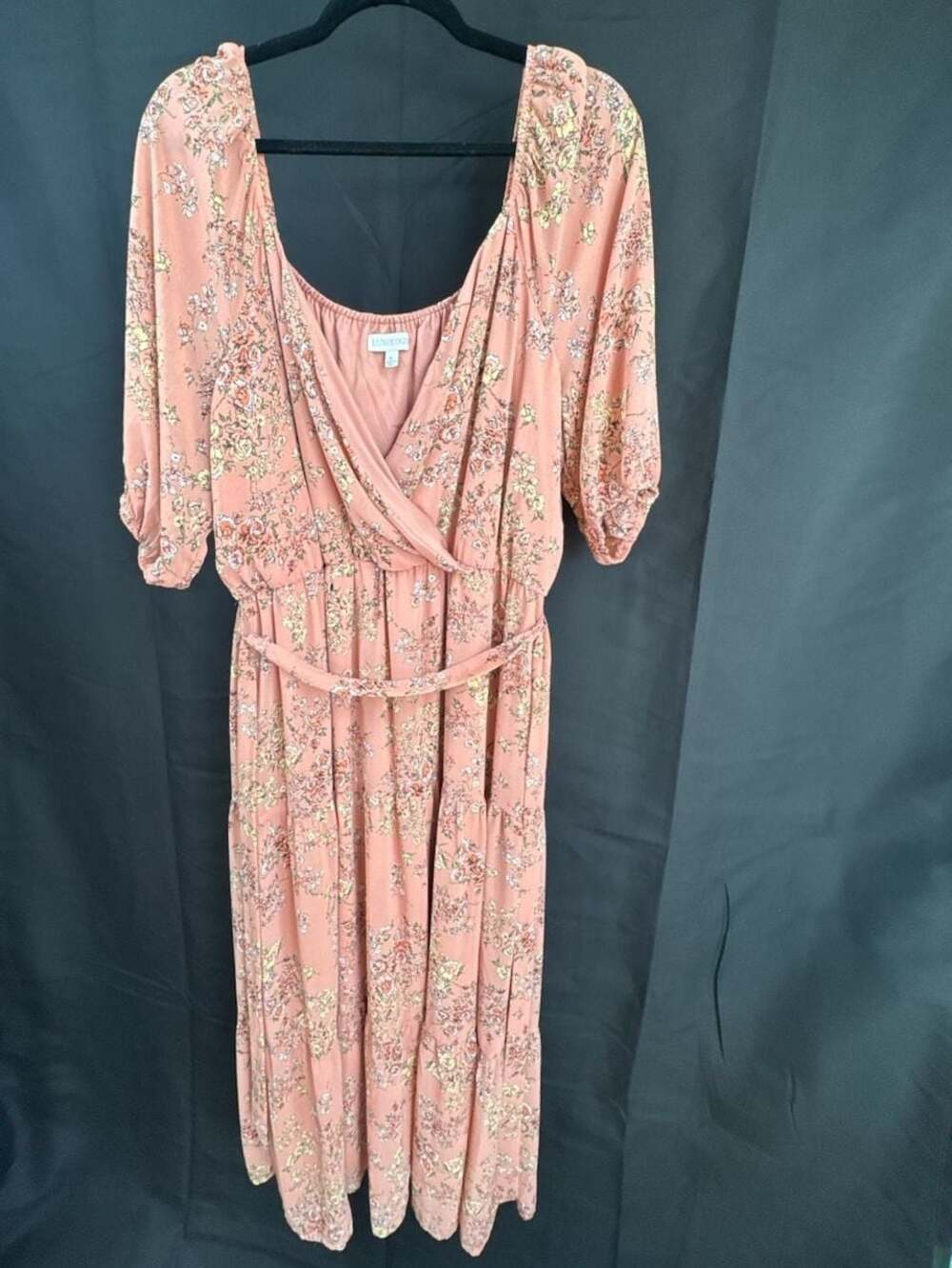 Luxology Plus Size XL Mauve Pink Floral Print Tiered Maxi Dress with Belt
